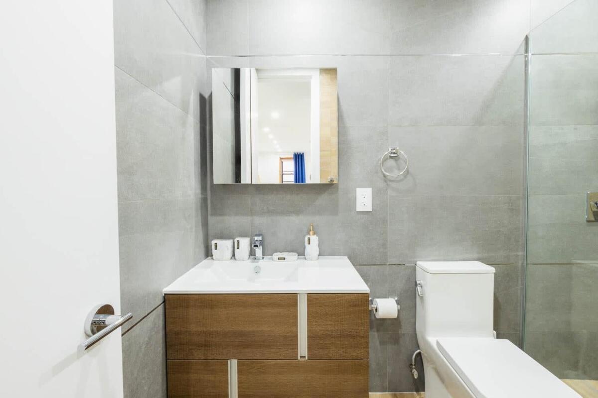 Apartamento 1597-13 I Brand New Prime Upper East Nova York